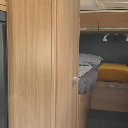 Campsite Camper Relax For 4 With Clima Tisno
